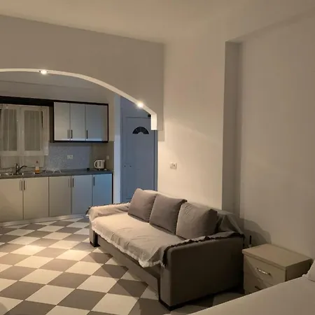 Hotel Henardi Ksamil